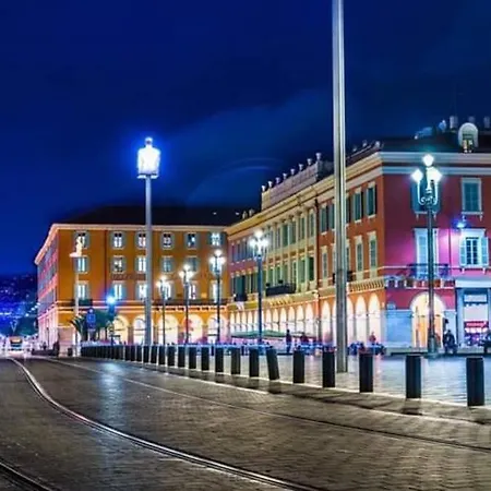 Ubytování v soukromí Chambre D'hote De Charme Avec Petit Dejeuner Offert Nice